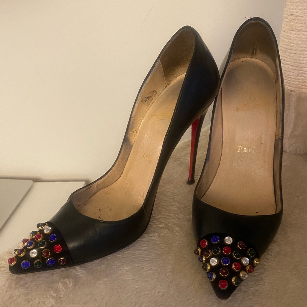 Christian Louboutin Cabo leather pumps